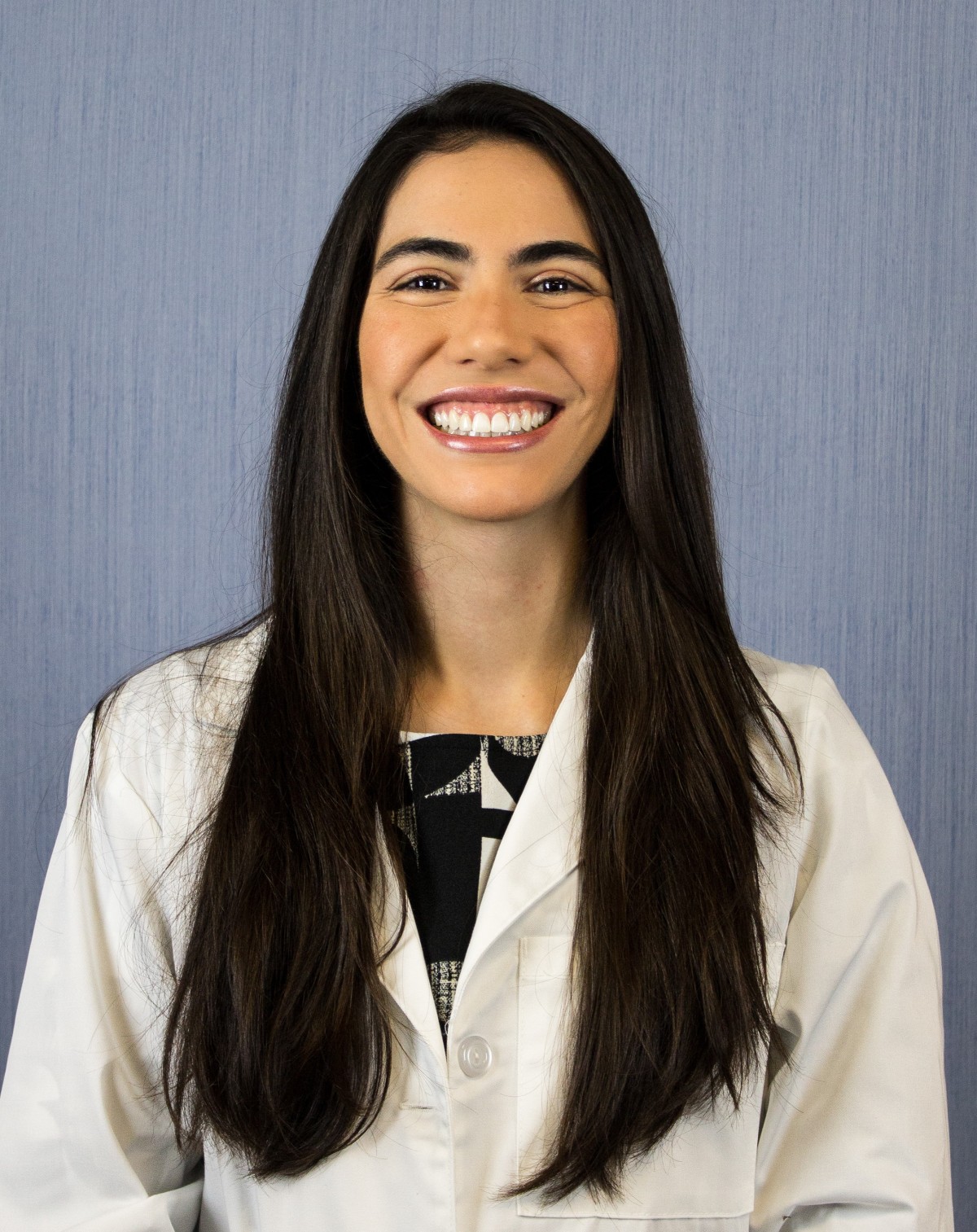 Dr. Amanda Fernandez